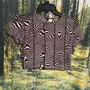 H&M Monochrome Funky Wave Pattern Sheer Crop Top